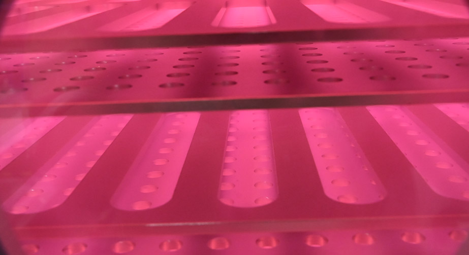 PCB孔內鉆污等離子清洗原理